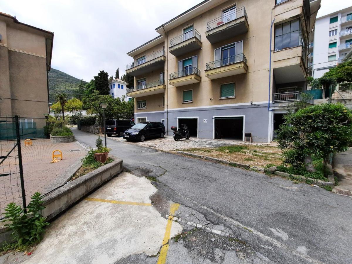 Casa Romeo Appartamento Con Posto Auto Finale Ligure Eksteriør bilde