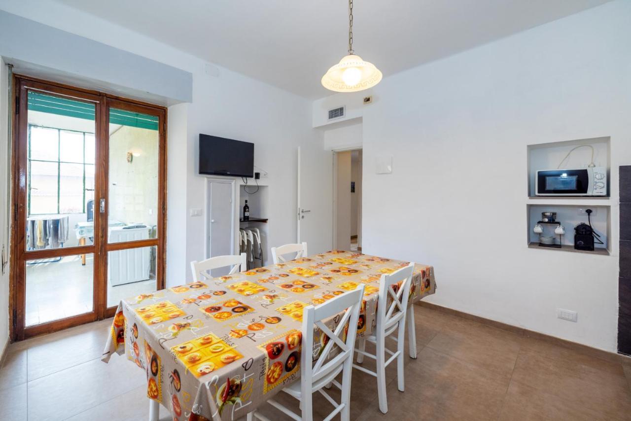 Casa Romeo Appartamento Con Posto Auto Finale Ligure Eksteriør bilde