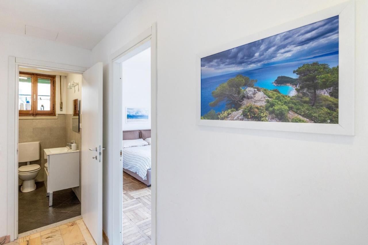 Casa Romeo Appartamento Con Posto Auto Finale Ligure Eksteriør bilde