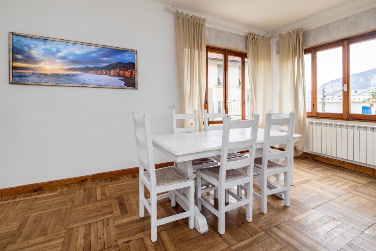 Casa Romeo Appartamento Con Posto Auto Finale Ligure Eksteriør bilde
