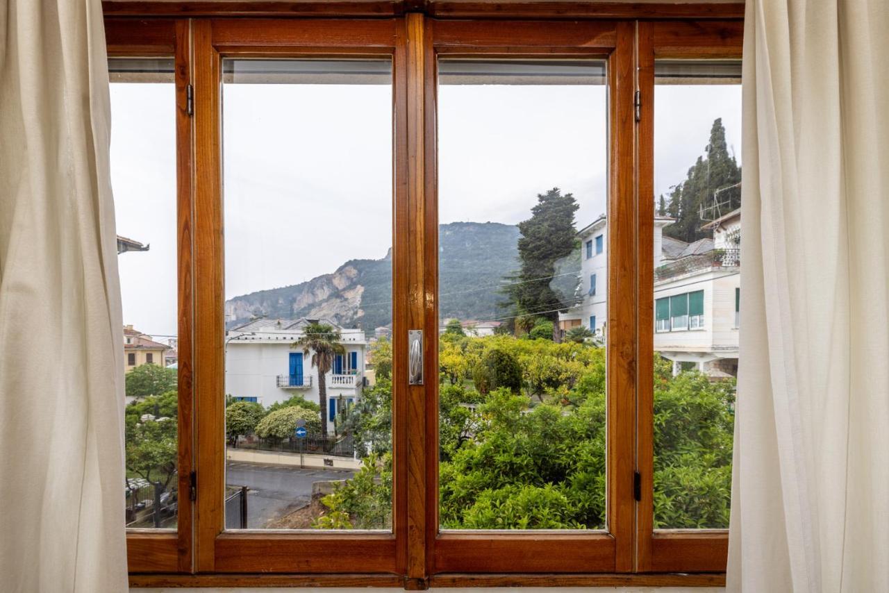 Casa Romeo Appartamento Con Posto Auto Finale Ligure Eksteriør bilde